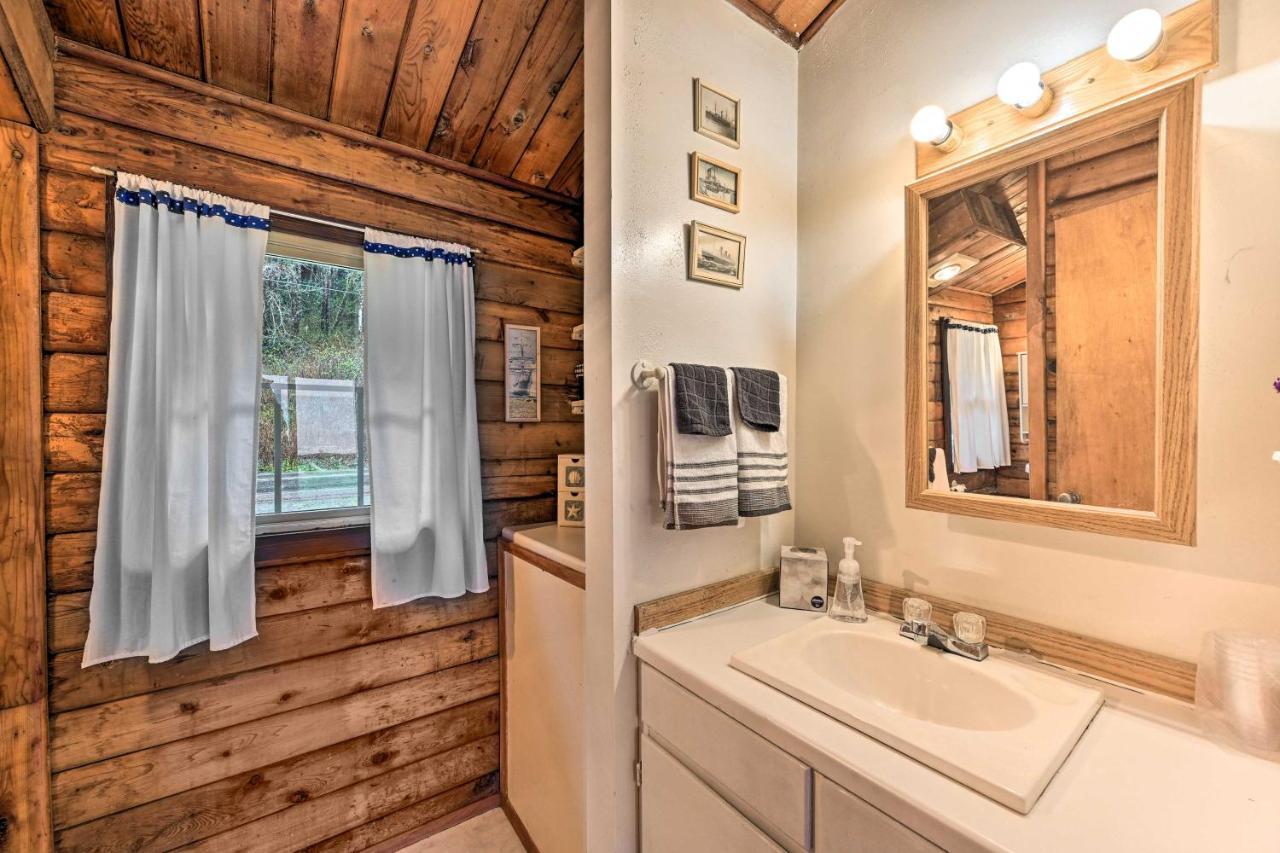 Waterfront Sekiu Escape - 9 Mi To Neah Bay! Villa Exteriör bild